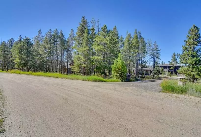 Cozy Fraser Cabin W/ Views & Moose Sightings!