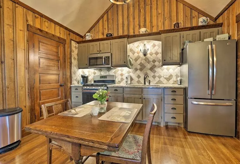 Cozy Ruidoso Cottage W/ Deck   10 Min To Village!