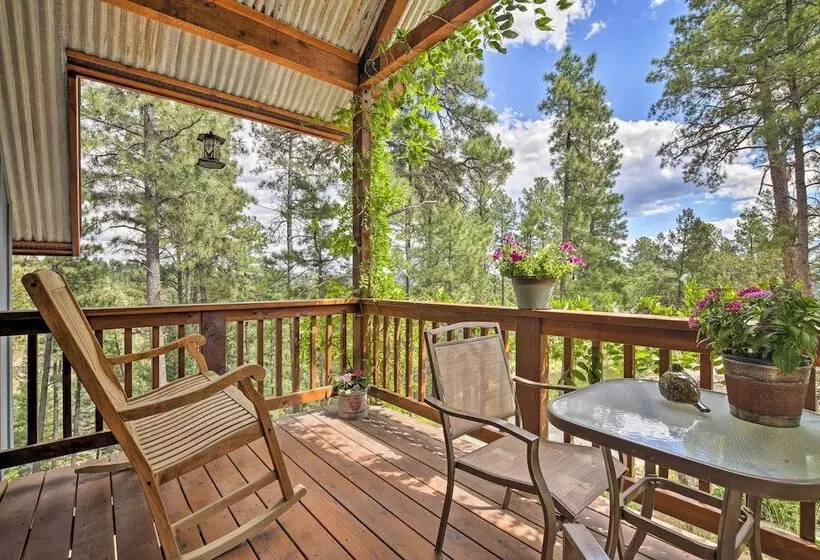 Cozy Ruidoso Cottage W/ Deck   10 Min To Village!