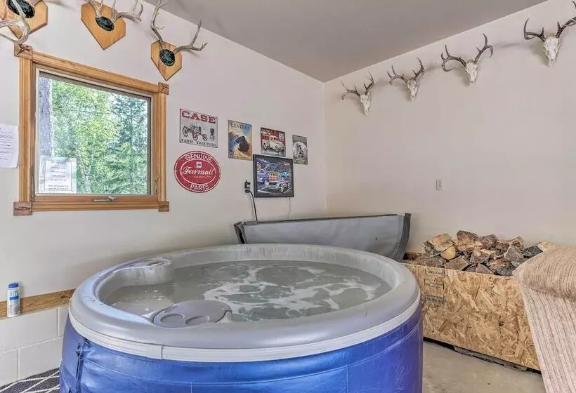 Lead Cabin ~ 9 Mi To Deadwood: Hot Tub + Patio!
