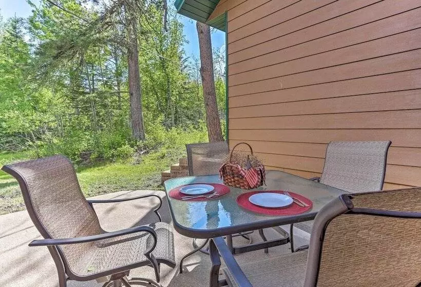 Lead Cabin ~ 9 Mi To Deadwood: Hot Tub + Patio!