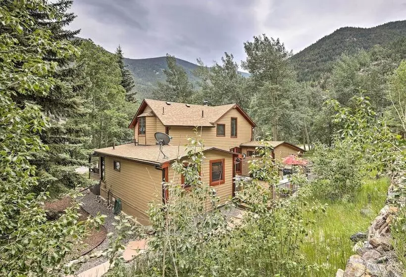 Family Home In Georgetown: Walk To Town & Railroad