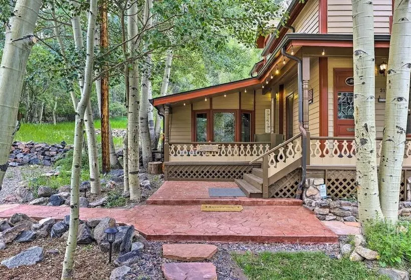 Family Home In Georgetown: Walk To Town & Railroad