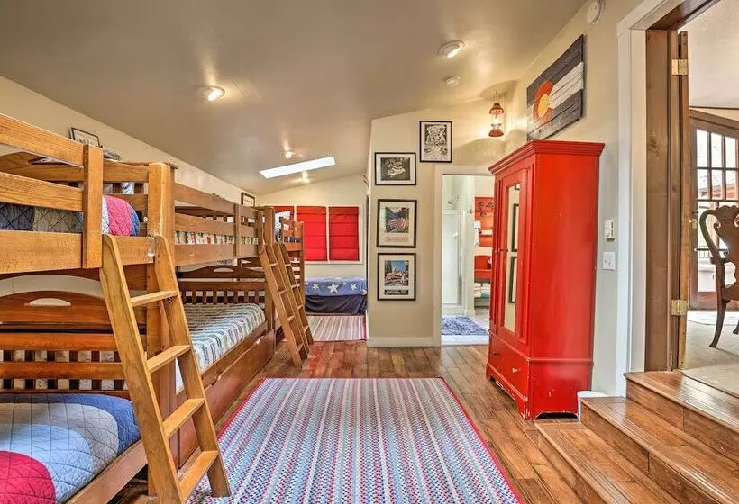 Family Home In Georgetown: Walk To Town & Railroad