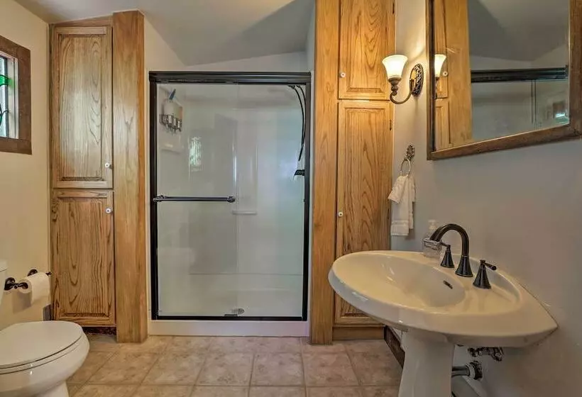 Family Home In Georgetown: Walk To Town & Railroad