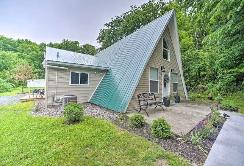 A Frame Cabin W/ Hot Tub: 5 Mi To Waterford!