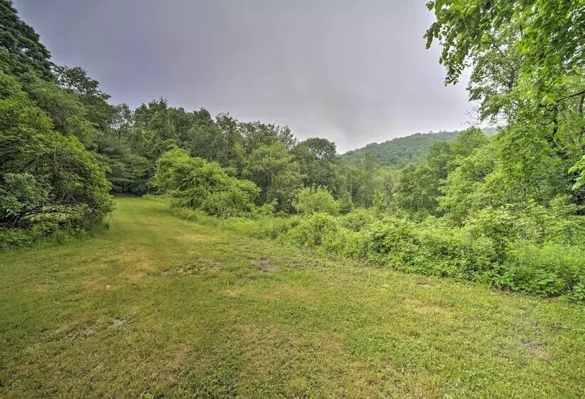 A Frame Cabin W/ Hot Tub: 5 Mi To Waterford!