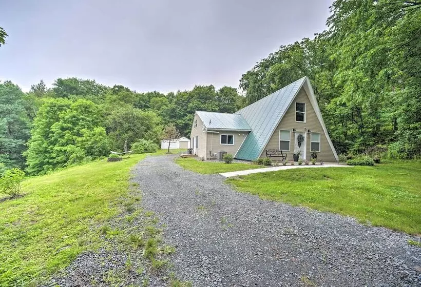 A Frame Cabin W/ Hot Tub: 5 Mi To Waterford!