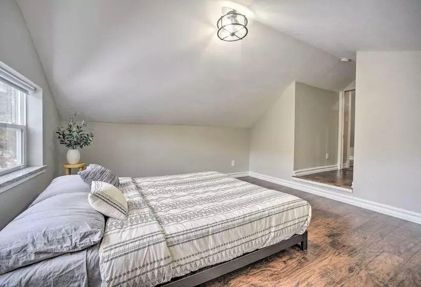 A Frame Cabin W/ Hot Tub: 5 Mi To Waterford!