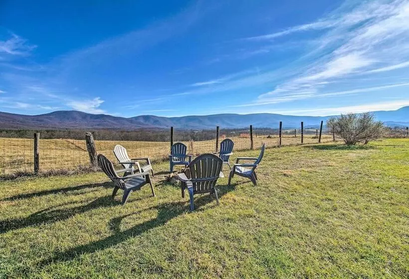 Home W/ Hot Tub Near Shenandoah Nat L Park!