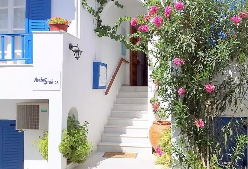 Hotelli Nostos Studios
