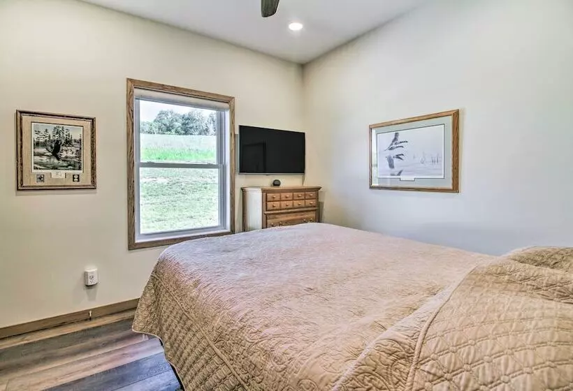 3 Mi To Andes Tower Hills: Lake House W/ Kayaks!