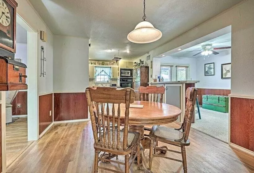 Llano Home With Yard: Walk To Restaurants!