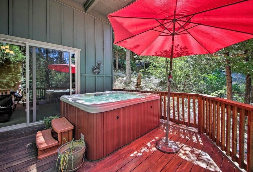 Luxe Lake Arrowhead Home W/ Game Room+hot Tub