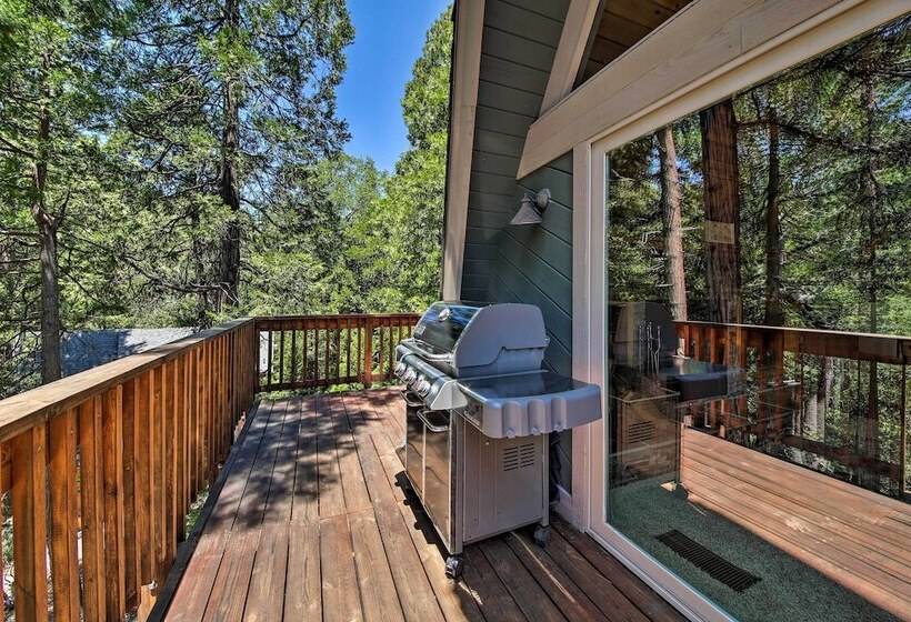 Luxe Lake Arrowhead Home W/ Game Room+hot Tub