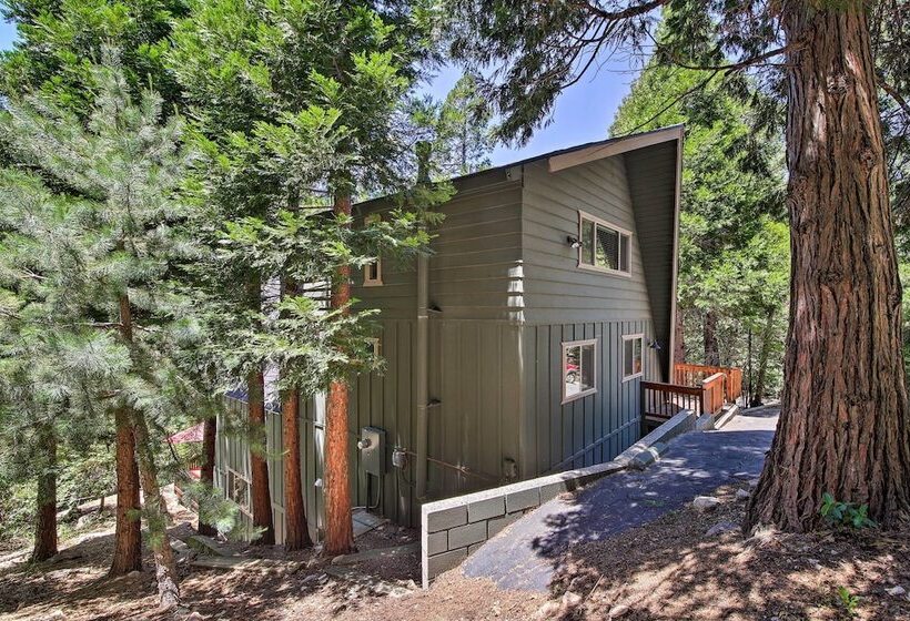 Luxe Lake Arrowhead Home W/ Game Room+hot Tub