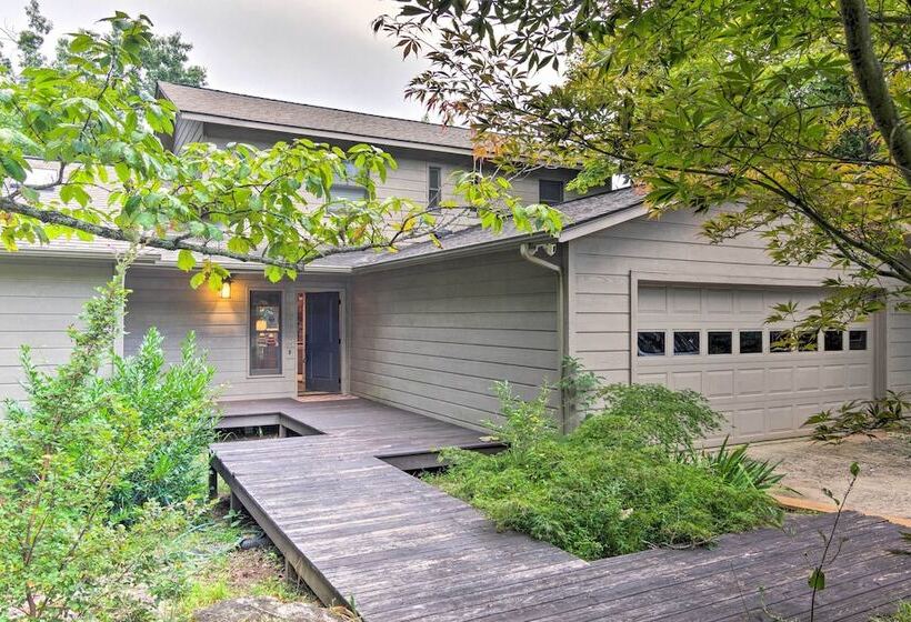 Luxe Rumbling Bald Home W/ Deck & Mountain View