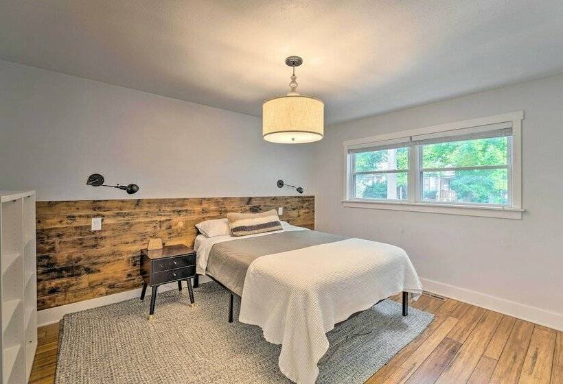 Milwaukee Bungalow < 1 Mi To Deer District!