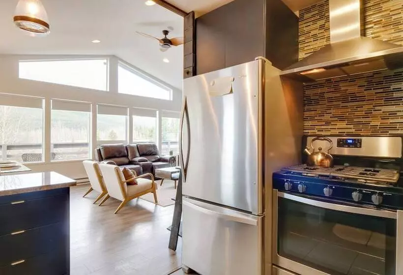 Quiet Alma Home W/ Deck   20 Mi To Breckenridge!