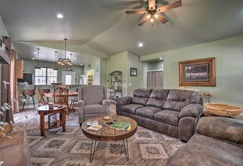 Modern Retreat W/ Deck: Walk To White River!