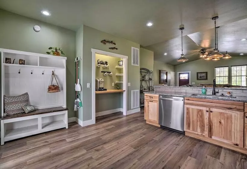 Modern Retreat W/ Deck: Walk To White River!