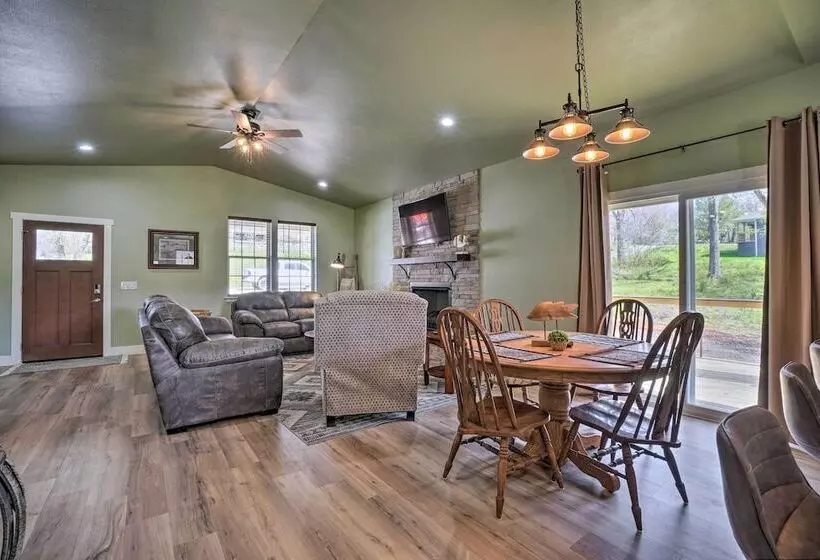 Modern Retreat W/ Deck: Walk To White River!