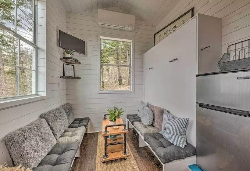 14 Mi To Ski Apache: Mountaintop Cabin W/ View