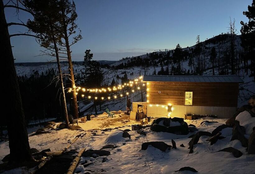 14 Mi To Ski Apache: Mountaintop Cabin W/ View