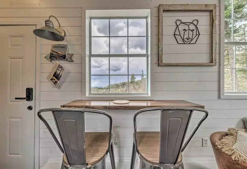 14 Mi To Ski Apache: Mountaintop Cabin W/ View