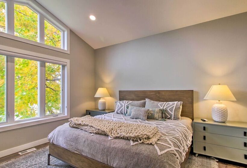 Pearl Lake Retreat W/ Dock & Stunning Views!