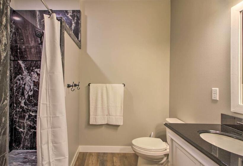 Pearl Lake Retreat W/ Dock & Stunning Views!