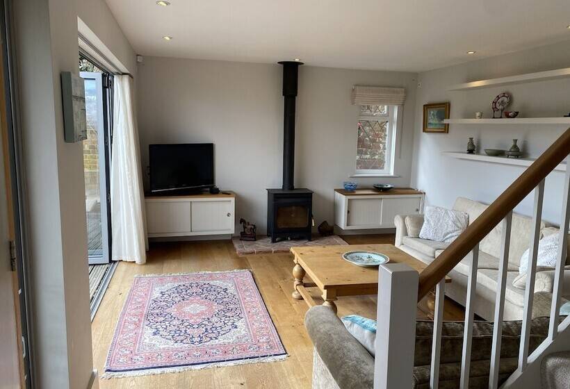 ペンション East Park Lodge