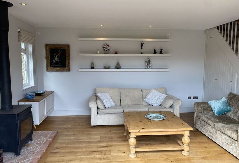 ペンション East Park Lodge