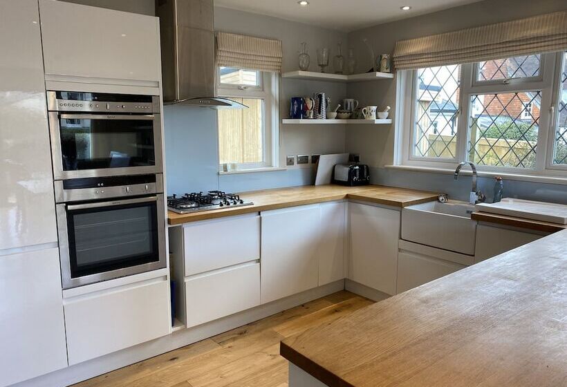 ペンション East Park Lodge