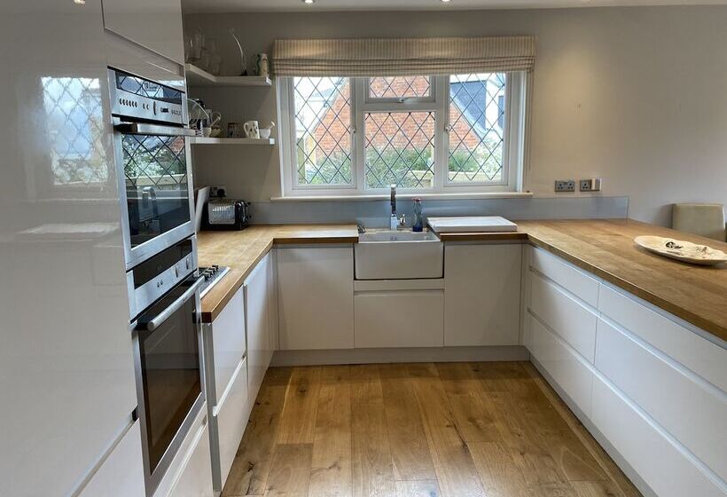 ペンション East Park Lodge