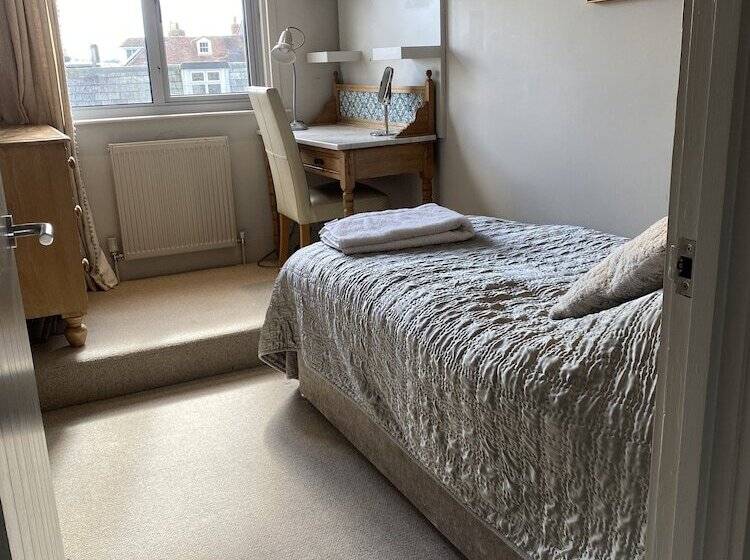 ペンション East Park Lodge