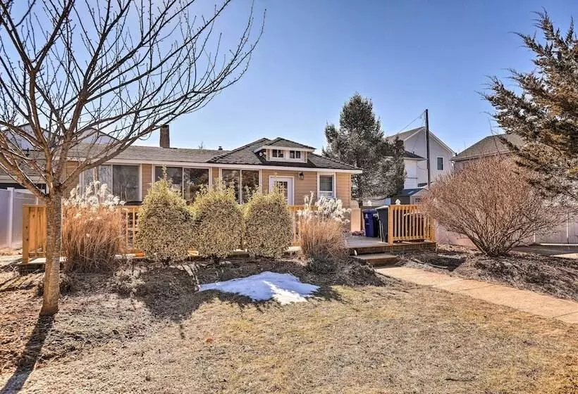 Pet Friendly Belmar Cottage < 1 Mi To Beach!