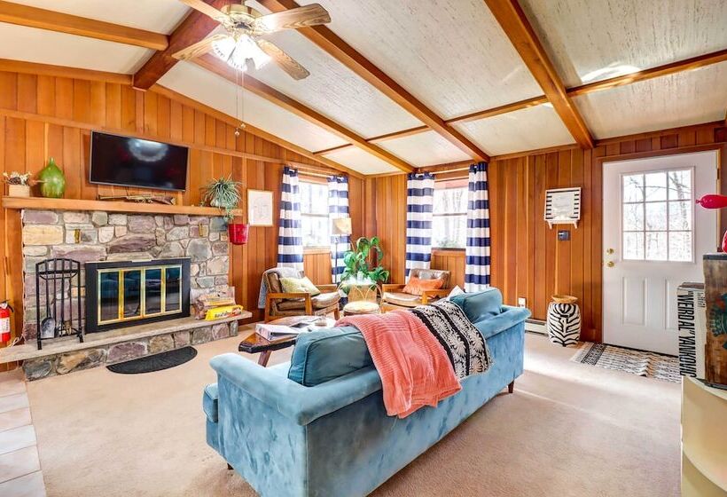 Pet Friendly Home W/ Deck At Big Bass Lake!