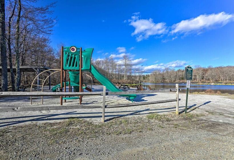 Pet Friendly Home W/ Deck At Big Bass Lake!