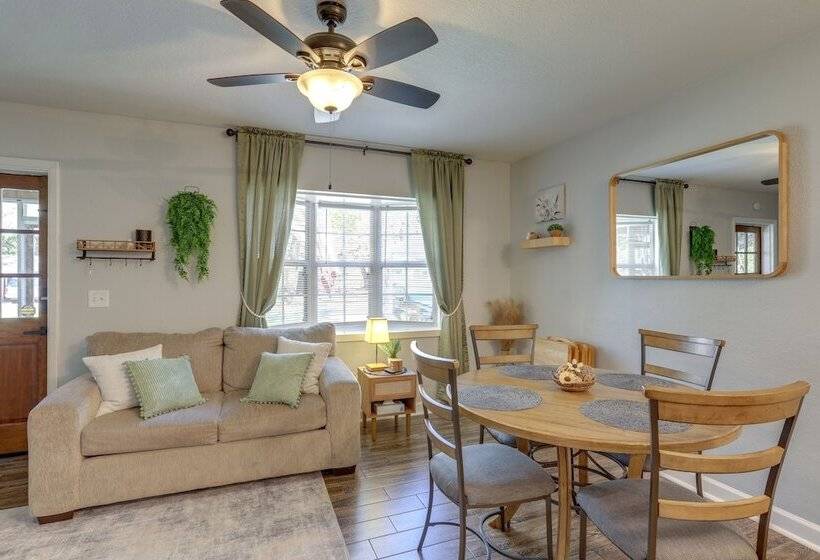 Pet Friendly Largo Escape W/ Fire Pit!