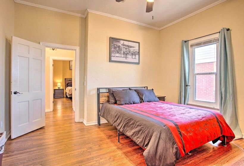 Pet Friendly Okc Home W/ Yard ~ 5 Mi To Dtwn!