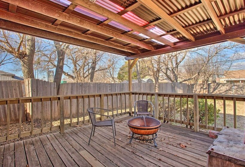 Pet Friendly Okc Home W/ Yard ~ 5 Mi To Dtwn!