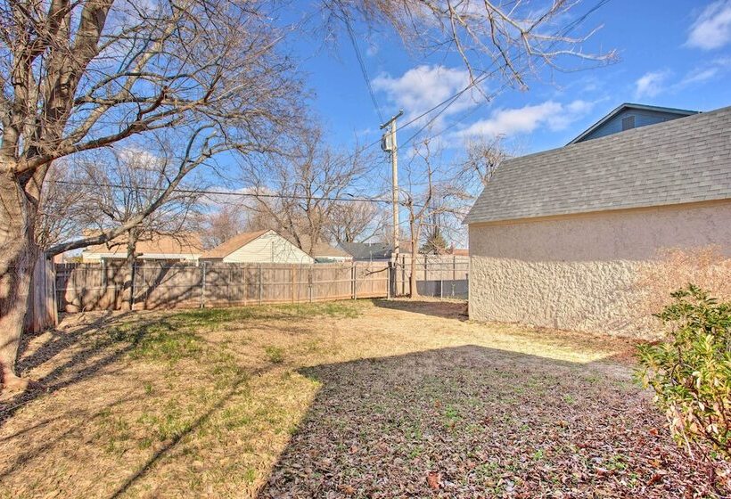 Pet Friendly Okc Home W/ Yard ~ 5 Mi To Dtwn!