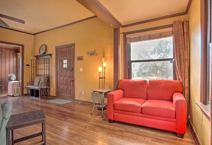 Pet Friendly Okc Home W/ Yard ~ 5 Mi To Dtwn!