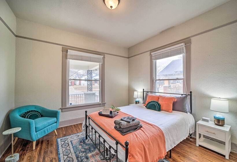Pet Friendly Tulsa Home, 2 Mi To Downtown!