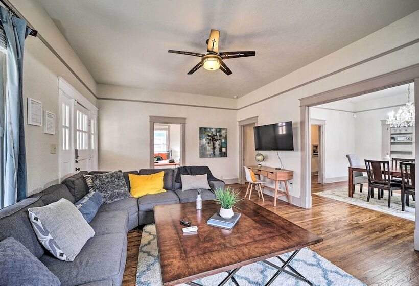 Pet Friendly Tulsa Home, 2 Mi To Downtown!