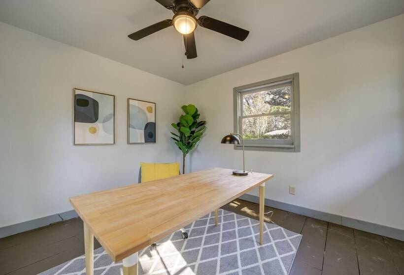 Restored Candler Log Cabin W/ Private Office!