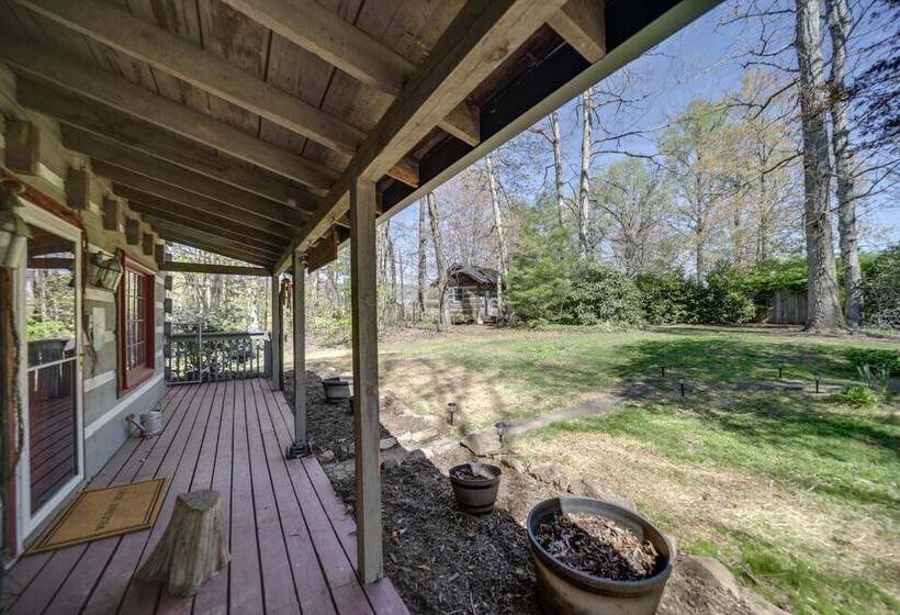 Restored Candler Log Cabin W/ Private Office!