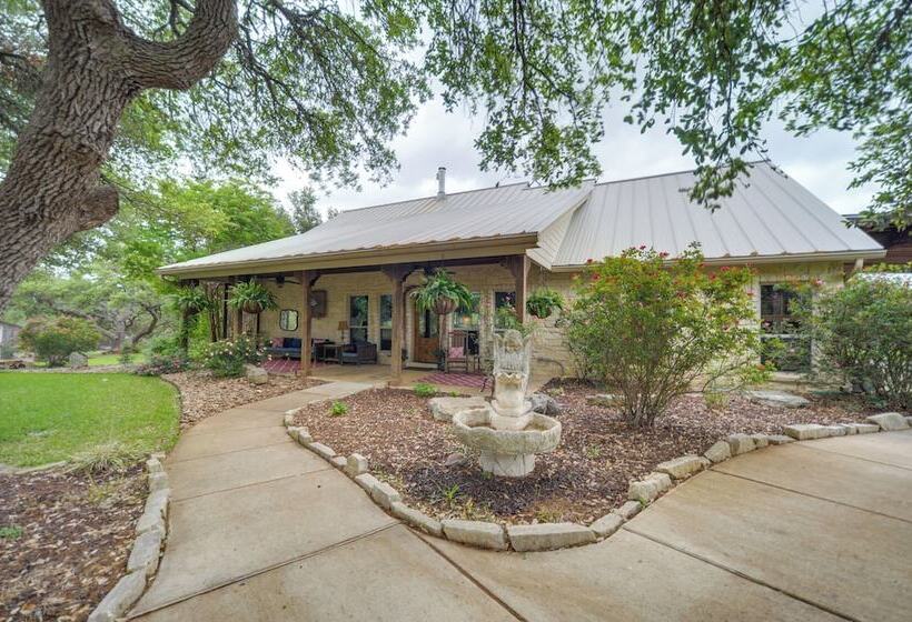 Secluded Country Hideaway W/ Fire Pit & Pool!