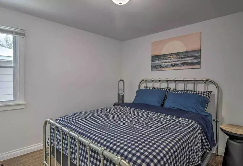 Serene Buffalo Dwelling W/ Backyard Bbq Patio